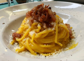La regina della cucina italiana: la carbonara, un piatto tutto d’amare