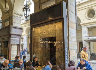 Cucina povera, gusto ricco: le patate farcite di Poormanger a Torino poormanger